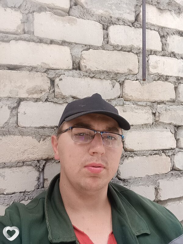 Дмитрий, 27, Столине — анкета №148151