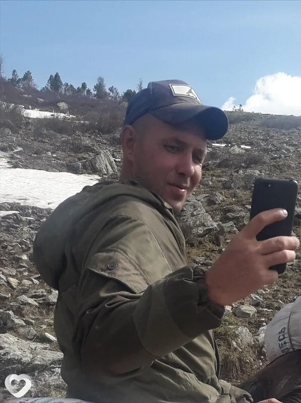 Максим, 43, Горно-Алтайске — анкета №151404