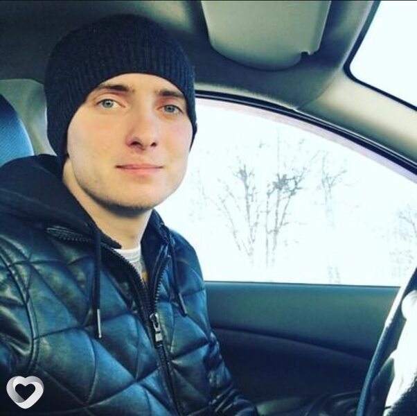 Alex, 24, Калинковичах — анкета №154092