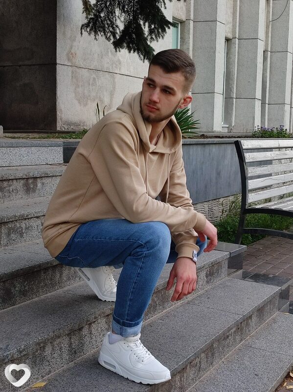 Славик, 29, Киеве — анкета №157082
