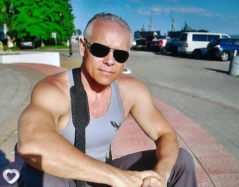 Олег, 44, Речице — анкета №157166