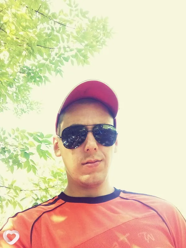Леша, 35, Харькове — анкета №6524