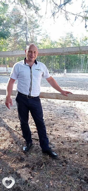 Олег, 38, Золотоноше — анкета №159071