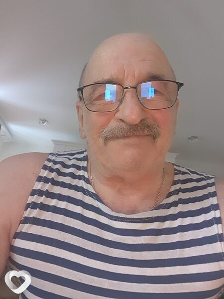 Yuriy, 72, Новоалтайске — анкета №159197