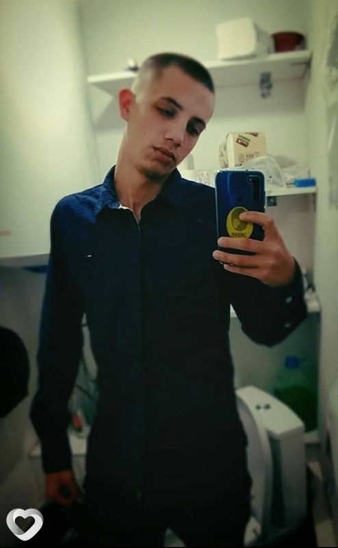 Славик, 27, Шостке — анкета №165183