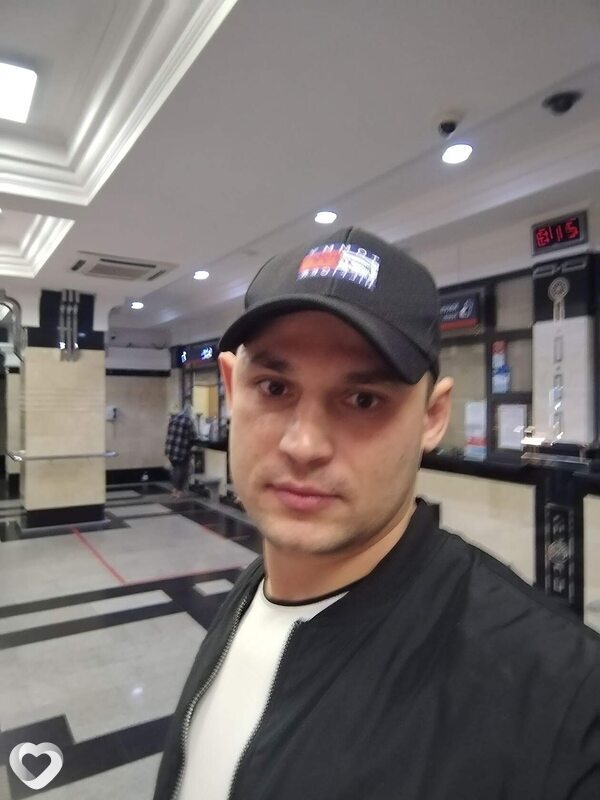 Александр, 39, Саратове — анкета №166916