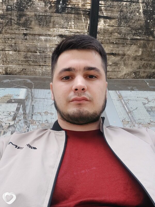 Алик, 29, Москве — анкета №167580