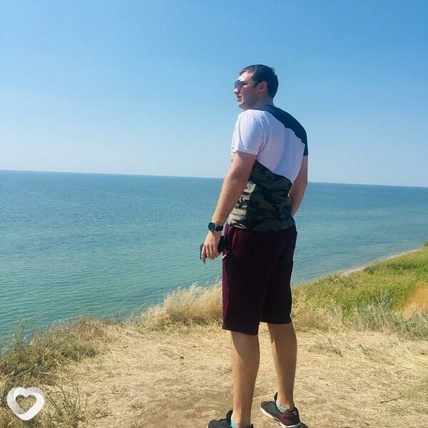 Виталик, 31, Бердянске — анкета №168357