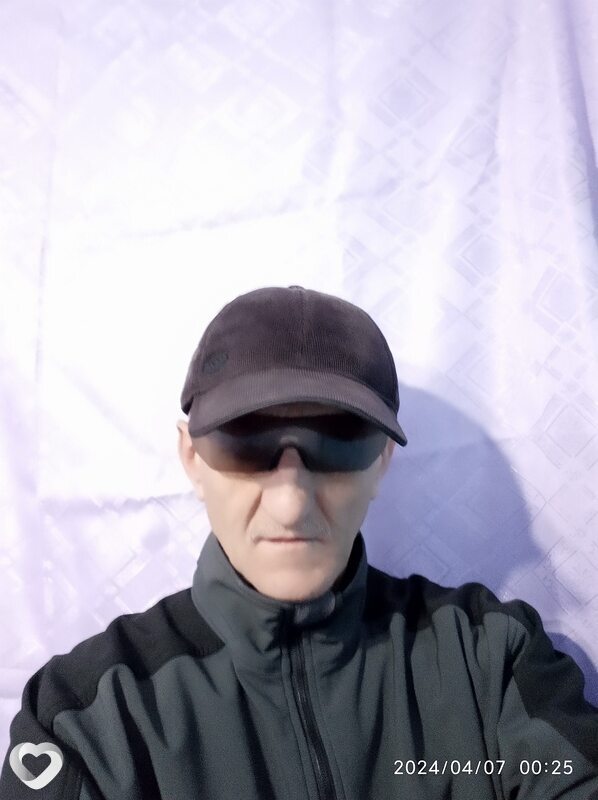 Victor, Флорешты