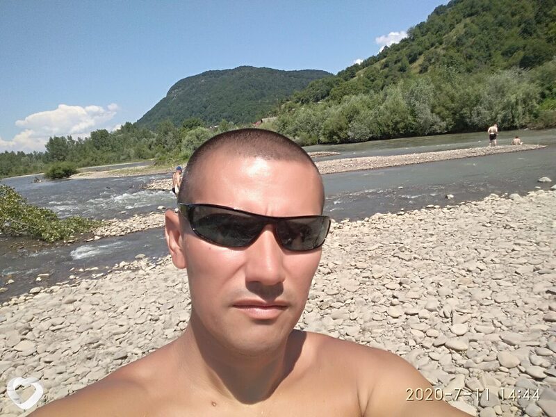 Uriy, 46, Черновцах — анкета №175093