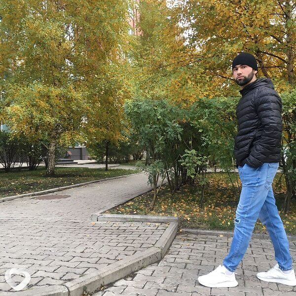 Умар, 30, Красноярске — анкета №177319