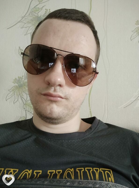 Артур, 27, Луганске — анкета №180763