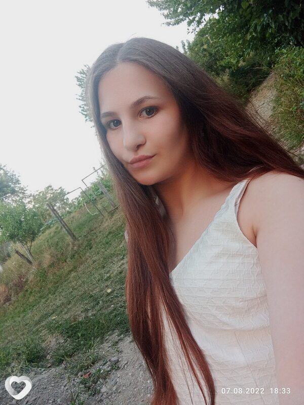 Ulianna, 25, Великом Бычкове — анкета №181231