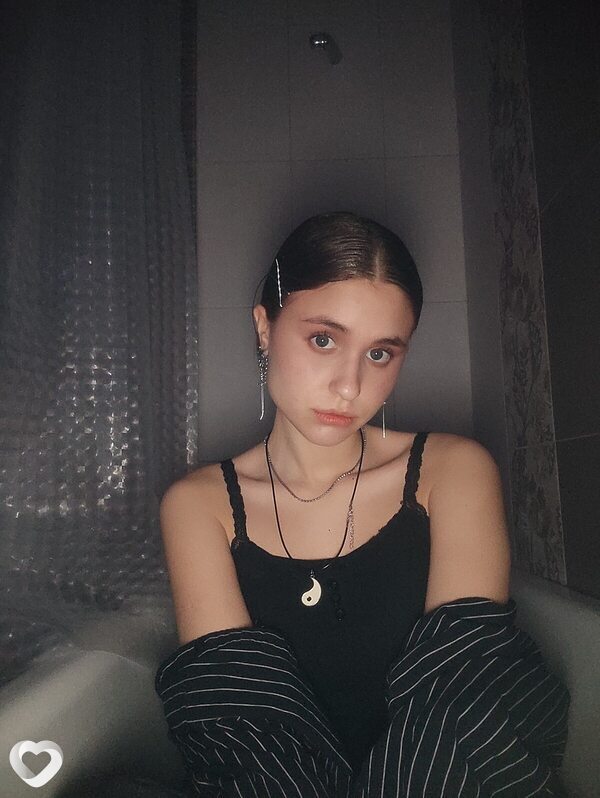 Арина, 23, Тюмени — анкета №192749