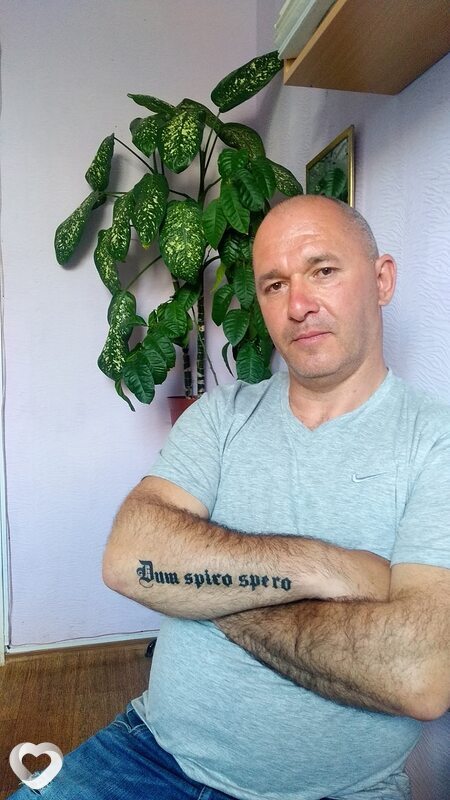 Виктор, Знаменка