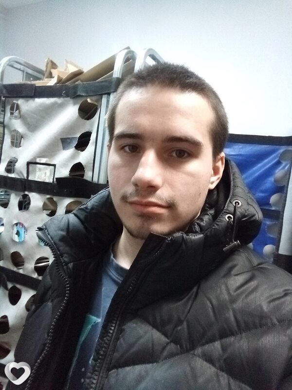 Илья, 25, Кирове — анкета №205992