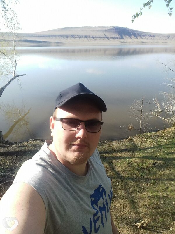 Кирилл, 30, Ужуре — анкета №209741