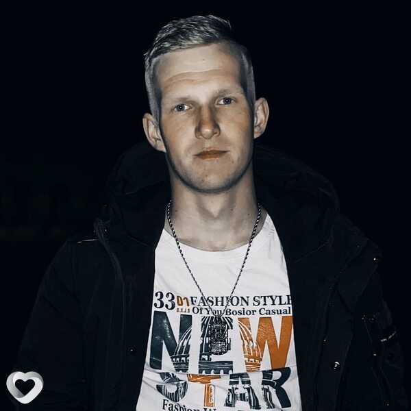 Михаил, 27, Столине — анкета №212190