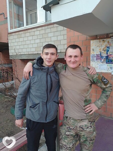 Анатолий, 33, Донецк (Ростовская Обл.) — анкета №215565