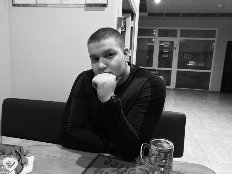 Владимир, 27, Екатеринбурге — анкета №216004