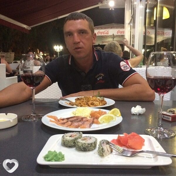 Антон, 43, Рыбинске — анкета №221133