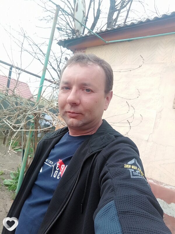 Mikhail, 43, Краснодоне — анкета №221299
