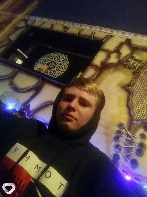 Антон, 25, Оренбурге — анкета №222786