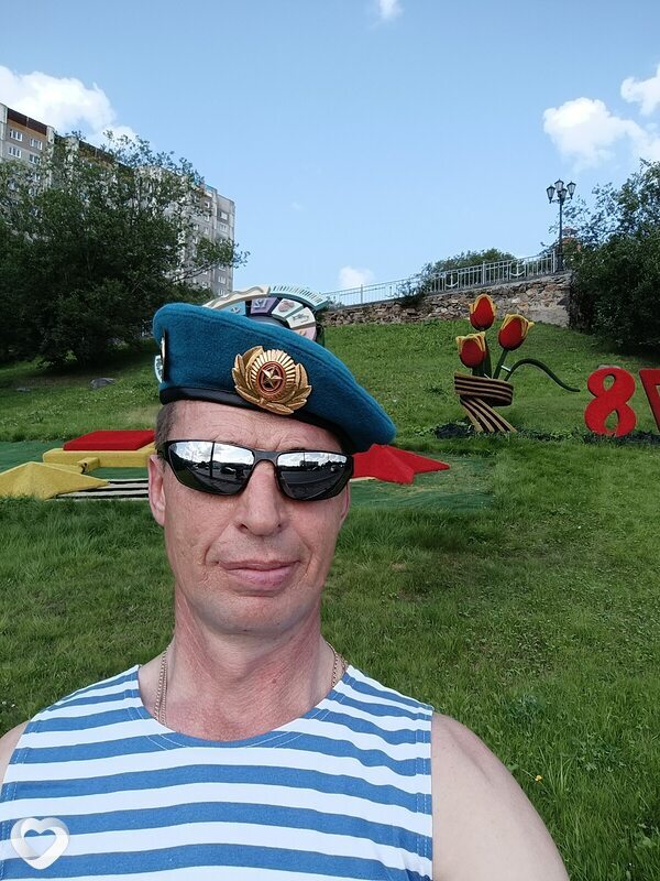 Михаил, Свободный