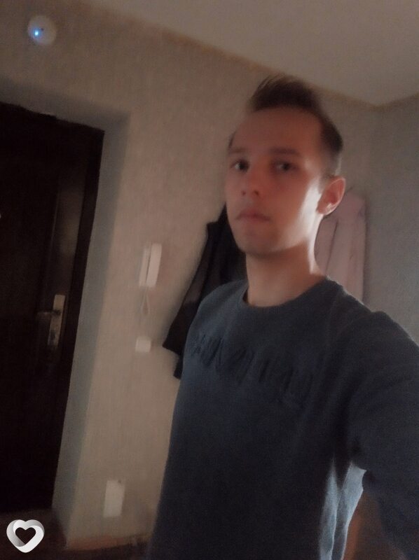 Саня, 26, Бобруйске — анкета №225392