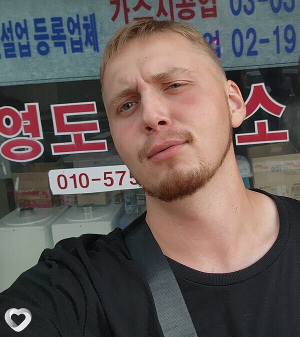 Виктор, 23, Находке — анкета №227652