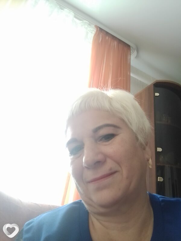 Жанна, Чаусы