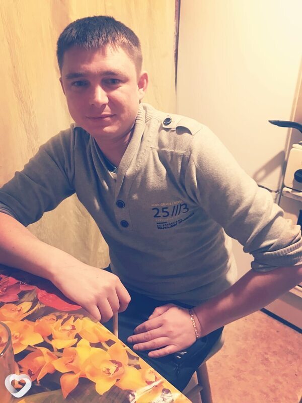 Дмитрий, 37, Стаханове — анкета №230015