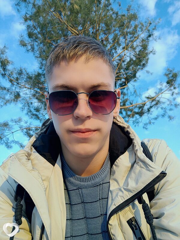 Денис, 23, Горно-Алтайске — анкета №234266