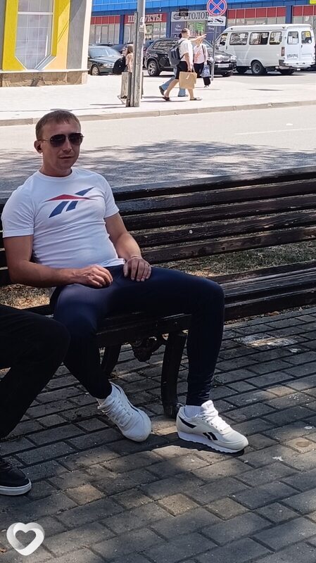 Игорь, 37, Минеральных Водах — анкета №235095