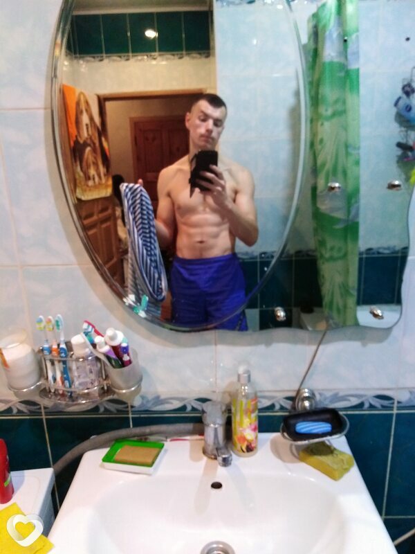 Никита, 26, Бобруйске — анкета №235845