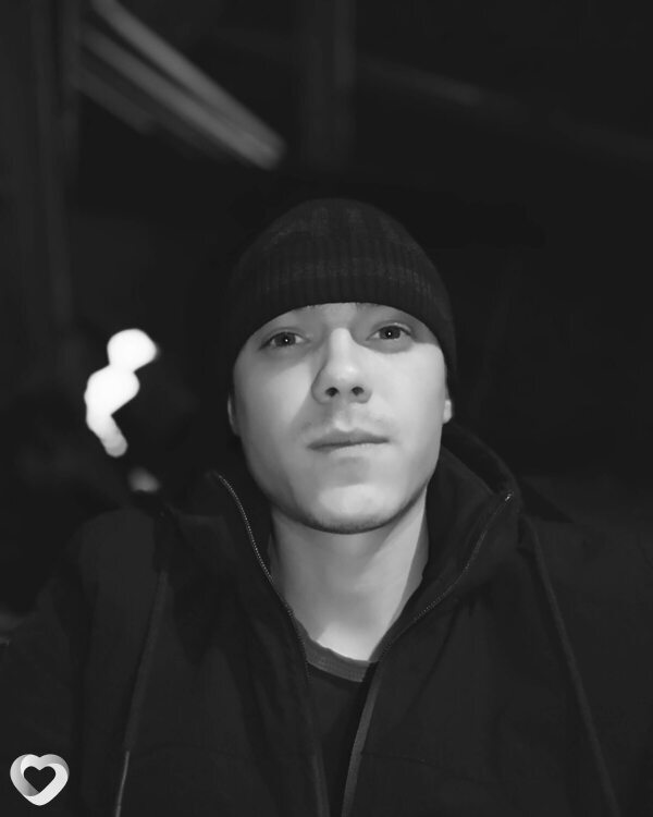 Максим, 31, Лесосибирске — анкета №236060