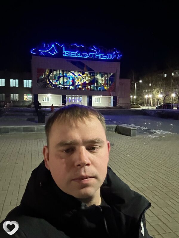 Валентин, 30, Омске — анкета №236336