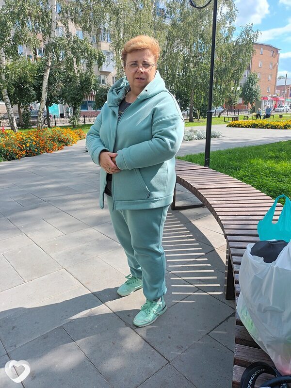 Ларочка, 54, Бийске — анкета №238972