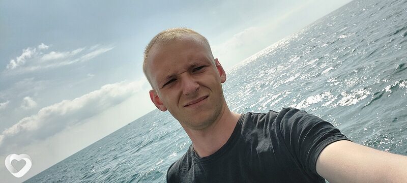 Андрей, 27, Солигорске — анкета №240092