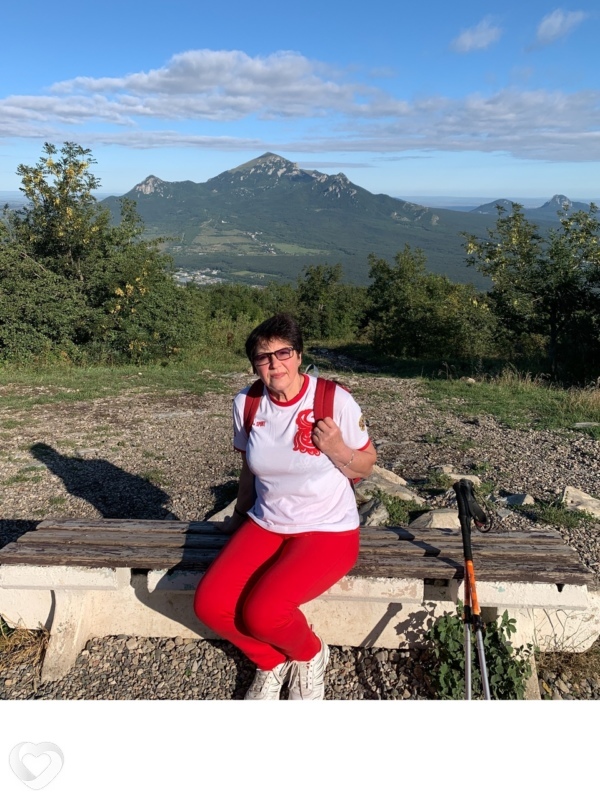 Лора, 69, Пятигорске — анкета №239670