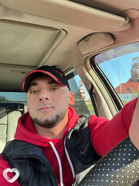 Максим, 29, Солигорске — анкета №239811