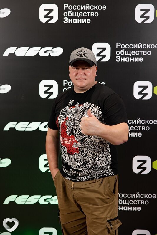 Антон, 42, Лесозаводске — анкета №239749