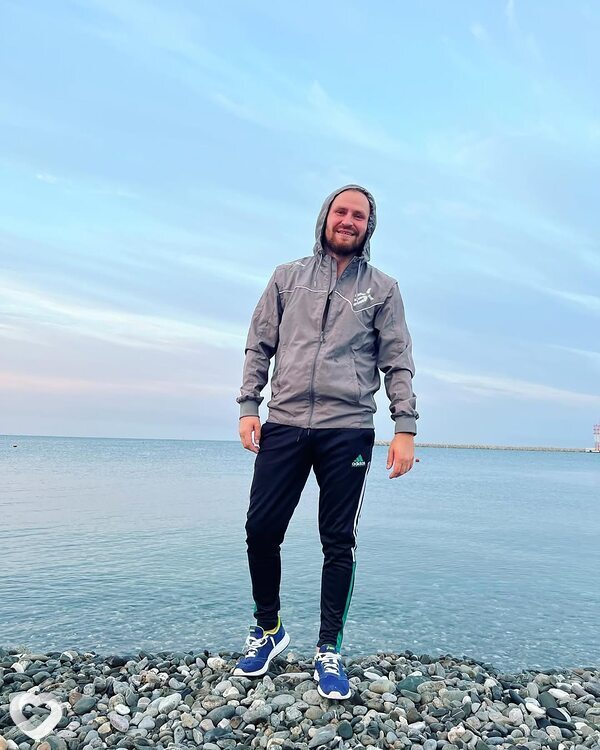 Роман, 23, Батайске — анкета №240794