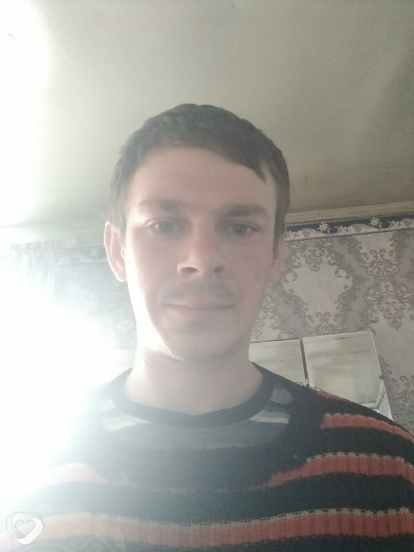 Валерий, 32, Глубоком — анкета №243150