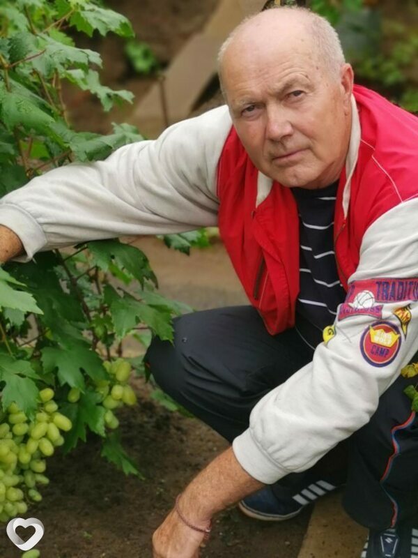 Валерий, 68, Стаханове — анкета №243621