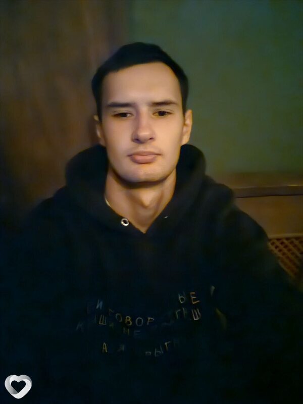 Антон, 22, Братске — анкета №244319
