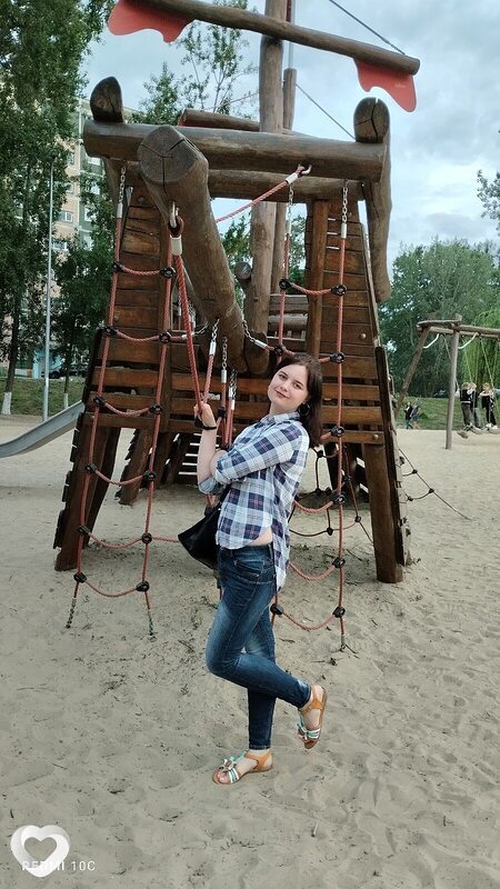Анна, 25, Старом Осколе — анкета №245500