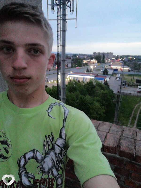 Дима, 23, Москве — анкета №246075