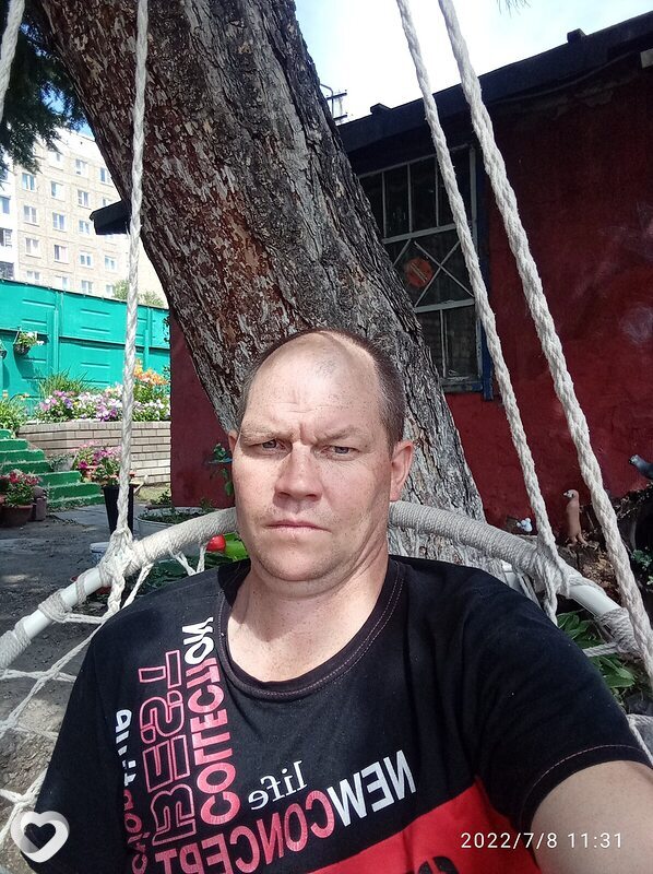 Виктор, 42, Змеиногорске — анкета №248641