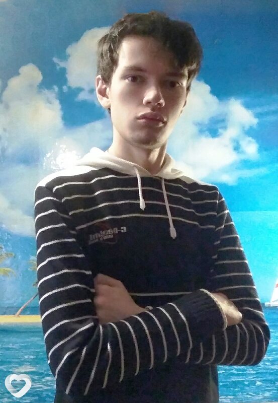 Павел, 25, Александрове — анкета №252682